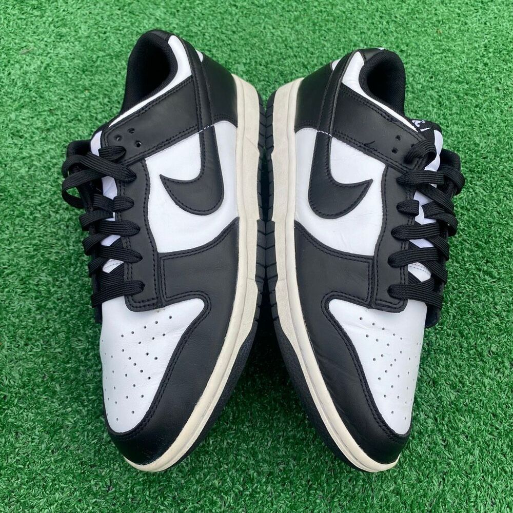 NIKE LOW DUNK PANDA - Men’s Sneakers Shoes - SIZE 8.5 - Picture 7 of 10